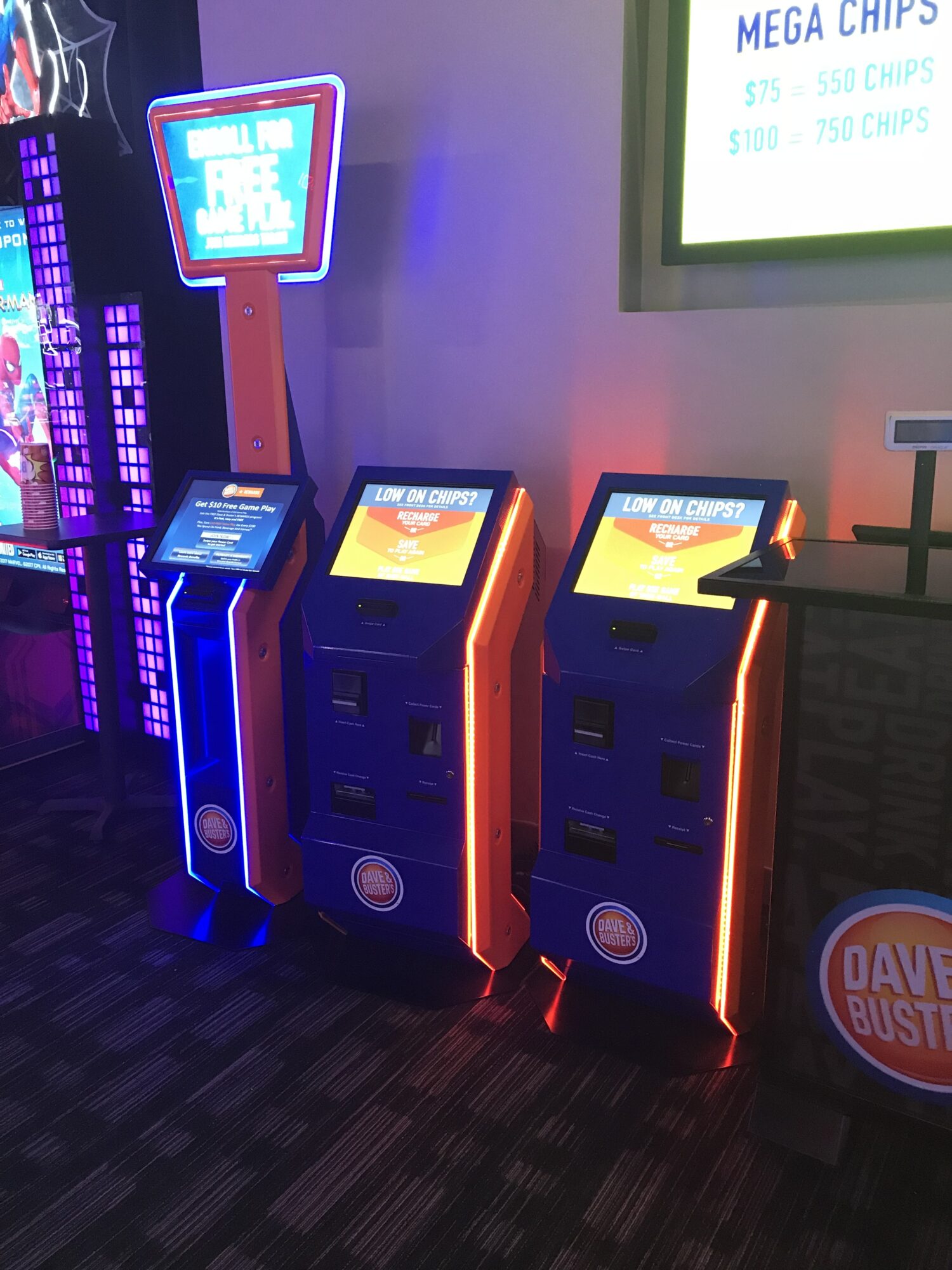 dave and busters kiosks